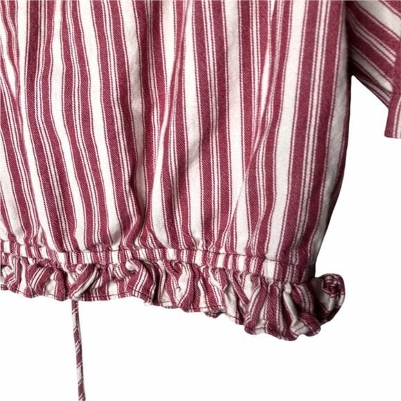 Volcom Womens Top Size S Red White Striped Rushed Pullover Casual V Neck Crop - Picture 10 of 11